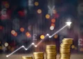 Πλεόνασμα 2,2% στην Ελλάδα και έλλειμμα 3,3% στην ευρωζώνη στο β’ τρίμηνο – Πτώση 10 δισ. ευρώ στο χρέος σε ένα χρόνο