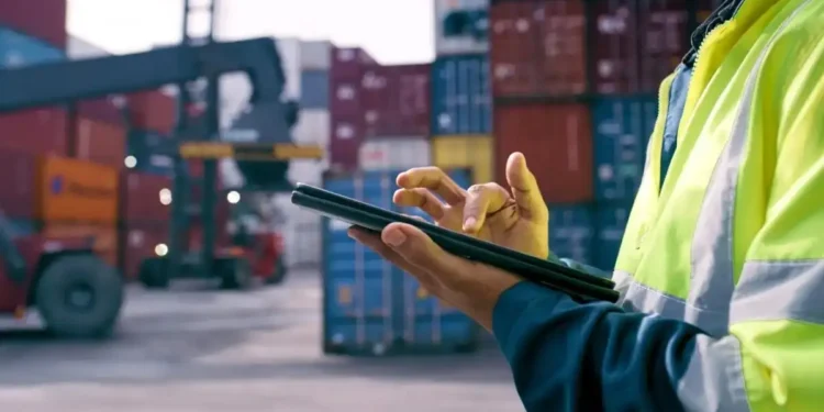 Logistics: Επενδύσεις άνω των 800 εκατ. ευρώ – Στα ύψη ενοίκια και τιμές για τις σύγχρονες αποθήκες
