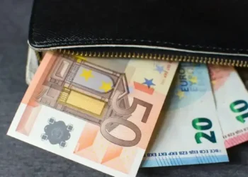 Σε έναν χρόνο η απαλλαγή από τα χρέη της πτώχευσης – Ποιες οφειλές εξαιρούνται
