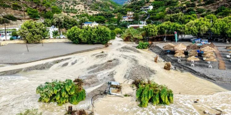 Κακοκαιρία στην Κρήτη: Η επόμενη ημέρα μετά την καταστροφή – Κλειστά σχολεία και αυτοψία στις πλημμυρισμένες περιοχές