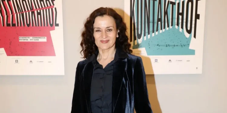 Καρυοφυλλιά Καραμπέτη: «Δεν υπάρχει ισχυρό και ασθενές φύλο»