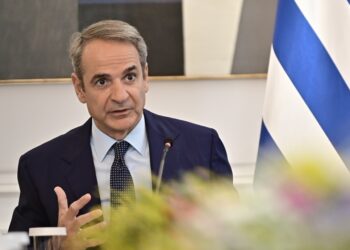 Μητσοτάκης: Τι ετοιμάζεται πίσω από το μήνυμα για νέα μέτρα