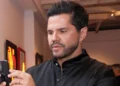 Ο Γιώργος Τσαλίκης έπεσε θύμα επίθεσης – Του έσπασαν το αυτοκίνητο με πέτρα
