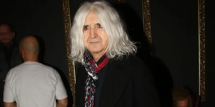 Καρβέλας: «Δυστυχώς η Άννα έχει πάρει μια κατεύθυνση που δεν με βρίσκει σύμφωνο, νιώθω συντριβή» – Η ανακοίνωση του συνθέτη