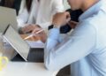 Νέα εποχή στην εργασία: Οι προκλήσεις για τις ελληνικές επιχειρήσεις, οι ελλείψεις και το στοίχημα με τις δεξιότητες