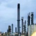 Στα 114 δολάρια το Brent, κάτω από τα 100 ευρώ υποχωρεί το φυσικό αέριο μετά το ράλι – Η αγορά «ποντάρει» στις διπλωματικές προσπάθειες