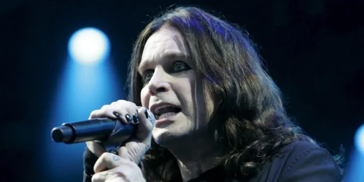 Ozzy Osbourne: «Οι γιατροί έλεγαν ότι η τελευταία του συναυλία θα τον σκότωνε» αποκαλύπτει η χήρα του