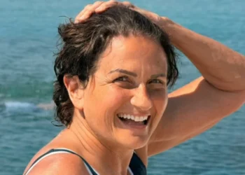 Άλκηστις Πρωτοψάλτη: Σιγά καλέ που έγινα 72, το παιχνίδι συνεχίζεται με αμείωτο ενδιαφέρον