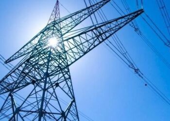 Ρεύμα: Υποχρεωτικά ετήσια σταθερά συμβόλαια και «ασπίδα» απέναντι στις ανατιμήσεις