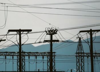 ΑΔΜΗΕ: Η Ελλάδα εξάγει περισσότερο ρεύμα από ποτέ – Τα έργα που αλλάζουν τον ενεργειακό χάρτη