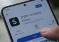 Shein: Τέλος στις δωρεάν επιστροφές για ορισμένους πελάτες από τις 29 Οκτωβρίου – Ποιοι θα πληρώνουν 4,50 ευρώ