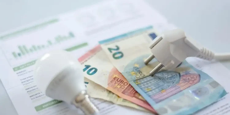 Προειδοποίηση από Βρυξέλλες για το φετινό χειμώνα – Στο ναδίρ οι αποθήκες φυσικού αερίου αν επικρατήσει έντονο ψύχος