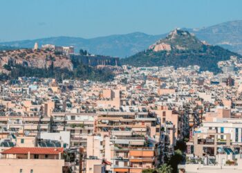 Σχεδόν μισό εκατ. ευρώ η μέση τιμή ενός καινούριου σπιτιού 100 τ.μ. στην Αττική