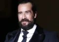 Τάσος Νούσιας: «Ακόμα και αν νομίζουμε ότι παίρνουμε αποφάσεις οι γυναίκες κάνουν πάντα το κουμάντο»