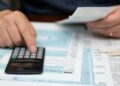 Φορολογικά μπόνους για πληρωμές, tips και κατοικίες σε μικρούς οικισμούς